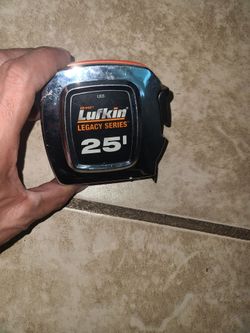 LUFKIN TABE MEASURE...HARDLY NEVER USED...PICK UP IN BLOOMINGTON..CHECK OUT MY PAGE FOR MORE ✔️ ✅️ SE HABLA ESPANOL..