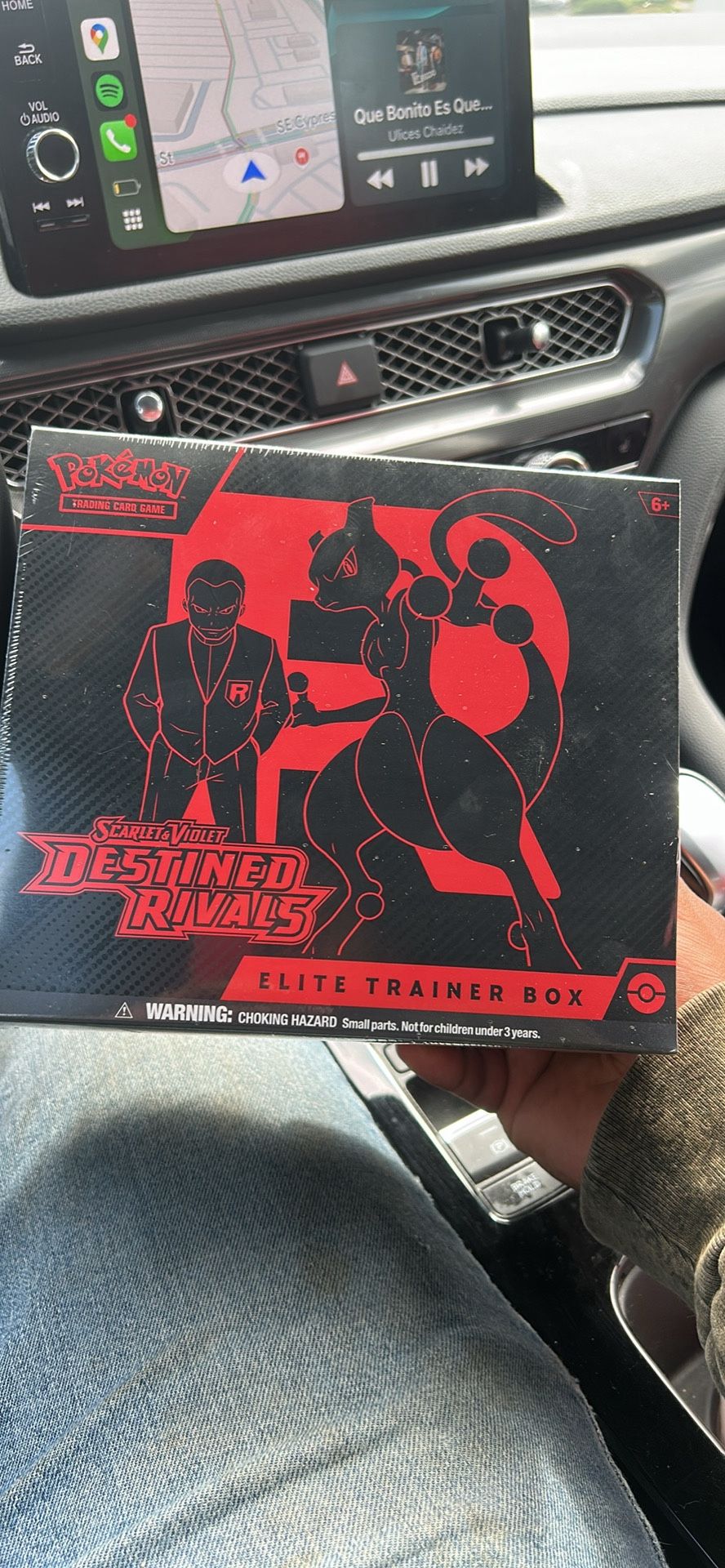 Pokémon Destined Rivals ETB