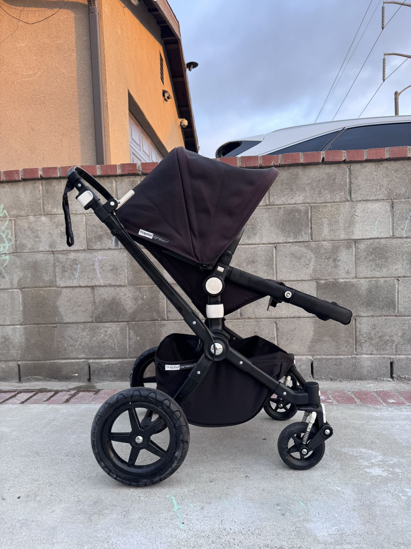 uppababy mesa infant carseat UPPAbaby Mesa V2 Infant Car Seat + Base – Kids Bedroom Gallery main image 0