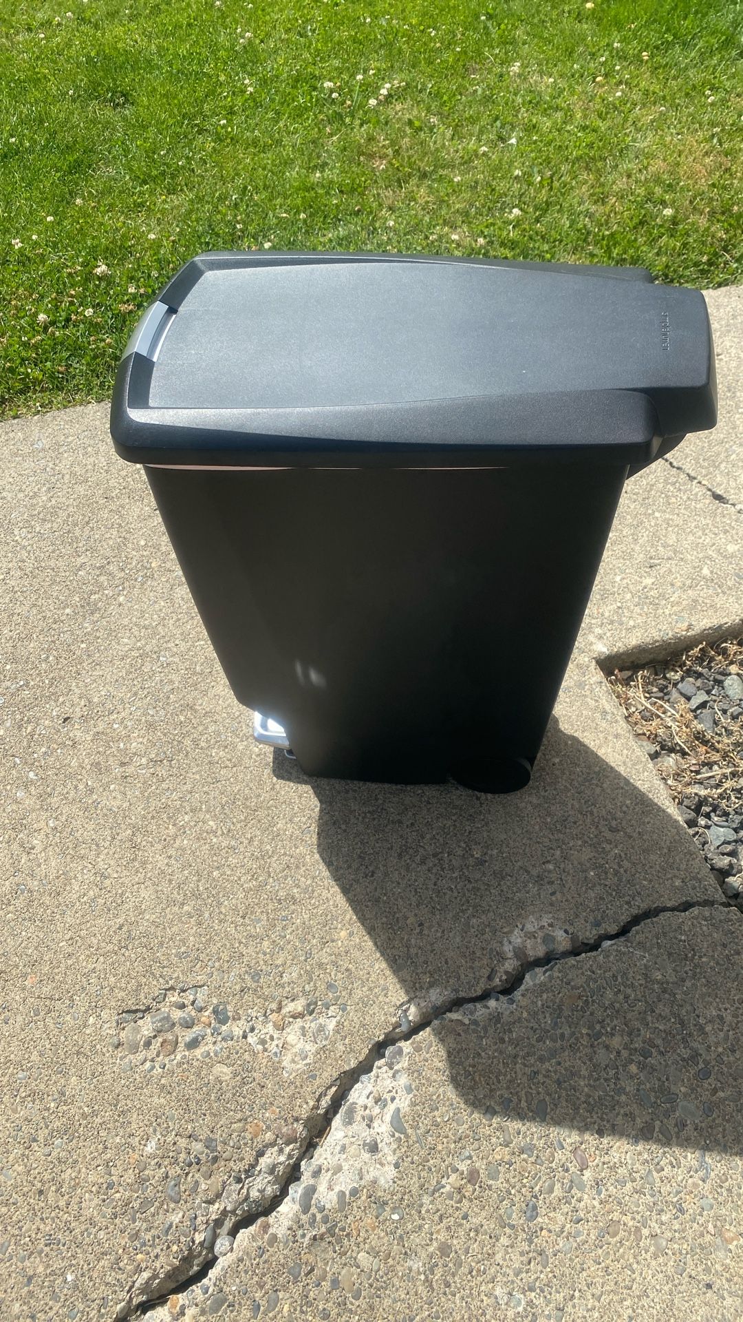 Trashcan $10