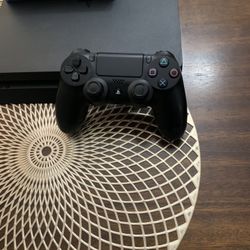 Ps4 Slim 1tb With One Controller 