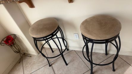 Bar chairs