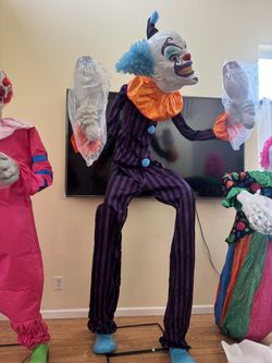 7'9 Foot tall Halloween animatronic