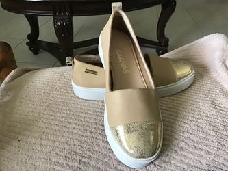 Kaanas Sneakers