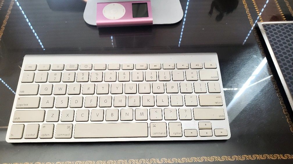 IMac 2013..int Cor I5 With 8 G Ram..