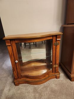 Curio cabinet with light