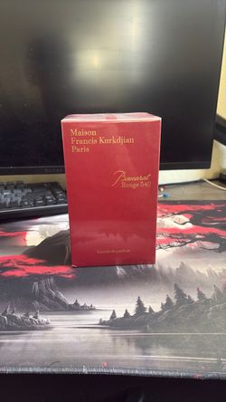 Baccarat rouge 540 extrait de parfuma