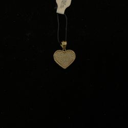 10k Gold Heart Pendant