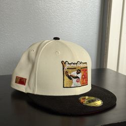 White and black New Era Jackie Robinson