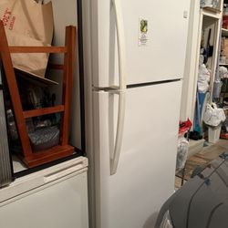 Kenmore Refrigerator 67” Height 