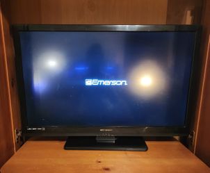 25 In Dolby Digital LED HDMI Emerson TV