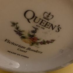 Queens Vintage Mug Made In India 
