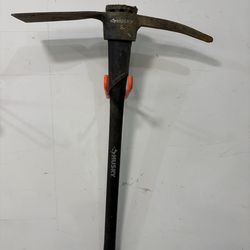 5lb pick axe