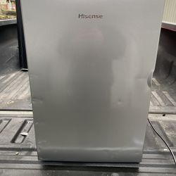 Hisense Mini Fridge