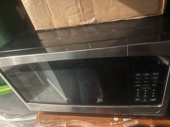 Insignia microwave