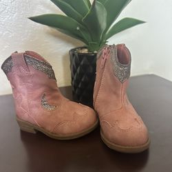 Baby Girl Boots Size 4