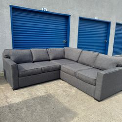 Dark Gray Sectional Couch From Living Spaces 🛻 Delivery Available🛻