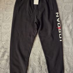 New Mens Size M Jordan Sweatpants.   