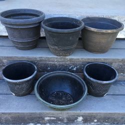 Lot of 6 Darker Plastic Decorative Flower Planter Pots