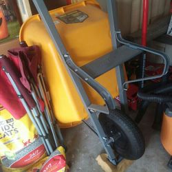 True Temper Wheel Barrow