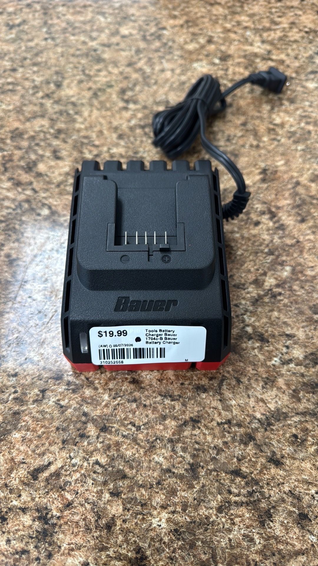 Tools battery charger Bauer 1704c-B
