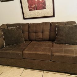 Gray Sofa In Great Condition 