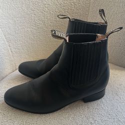 Men’s boots