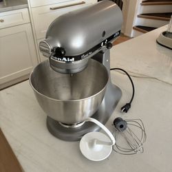 KitchenAid Classic Plus Mixer
