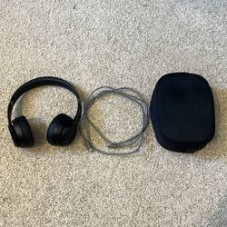 Beats Solo 4 