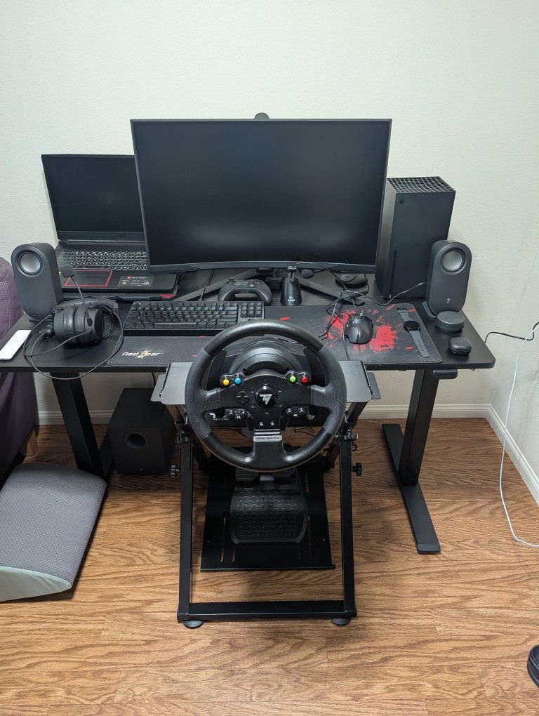 (Like New) Thrustmaster TMX + GT Player Table