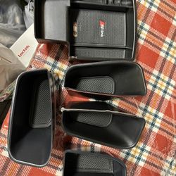 Audi Q5 Inserts For Middle Console , New Pedals And Retractable 4 PCs Window Shades 