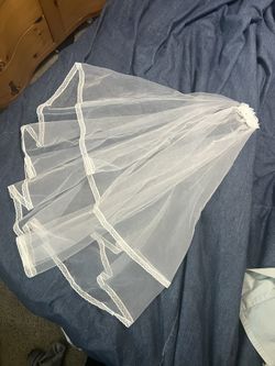 Grace Loves Lace Wedding Veil With Metal Comb