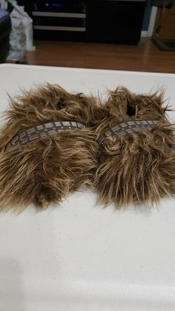 Chewbacca Slippers Size 9/10