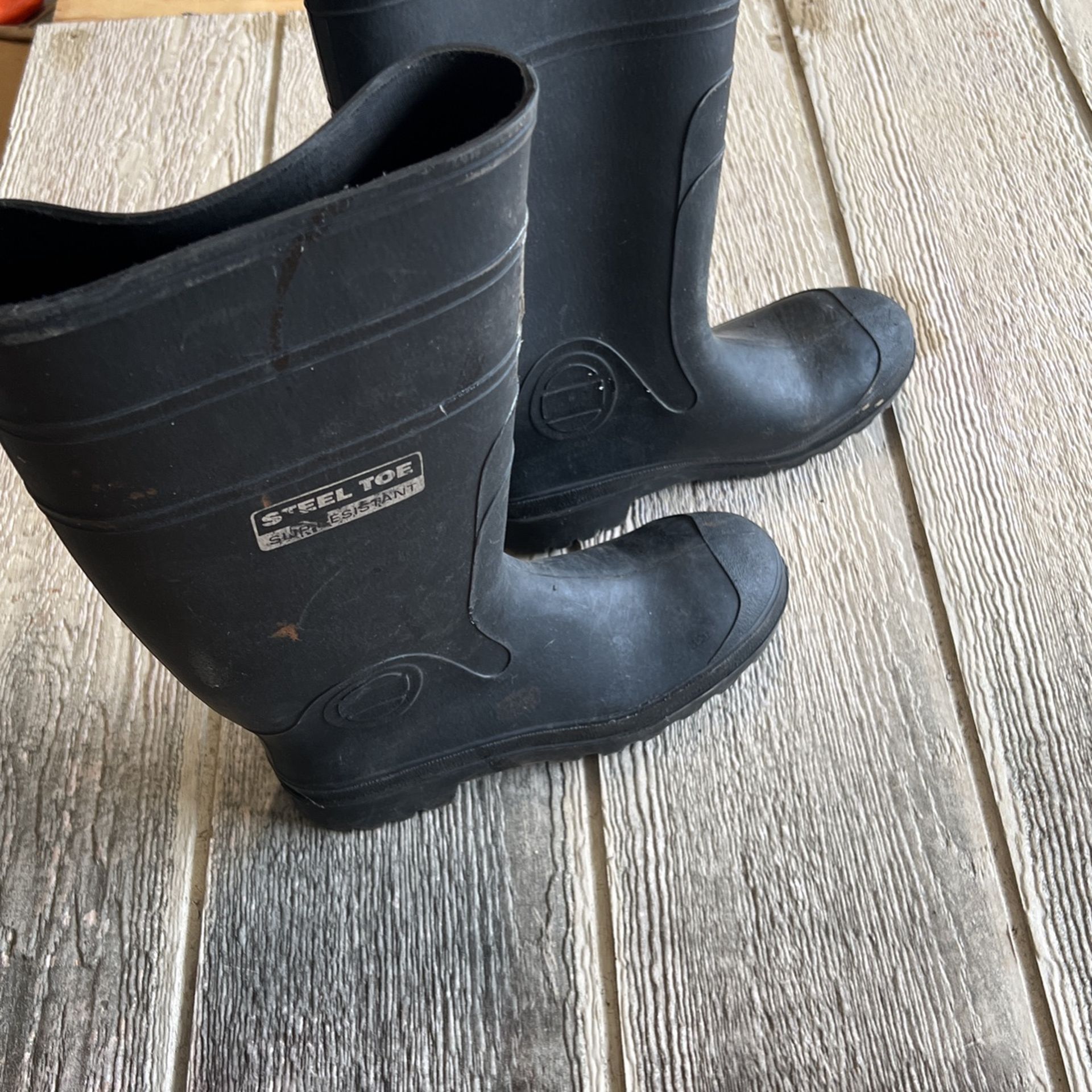 Men’s rubber Steel Toe Boots
