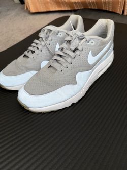 Nike shoes - size 11.5