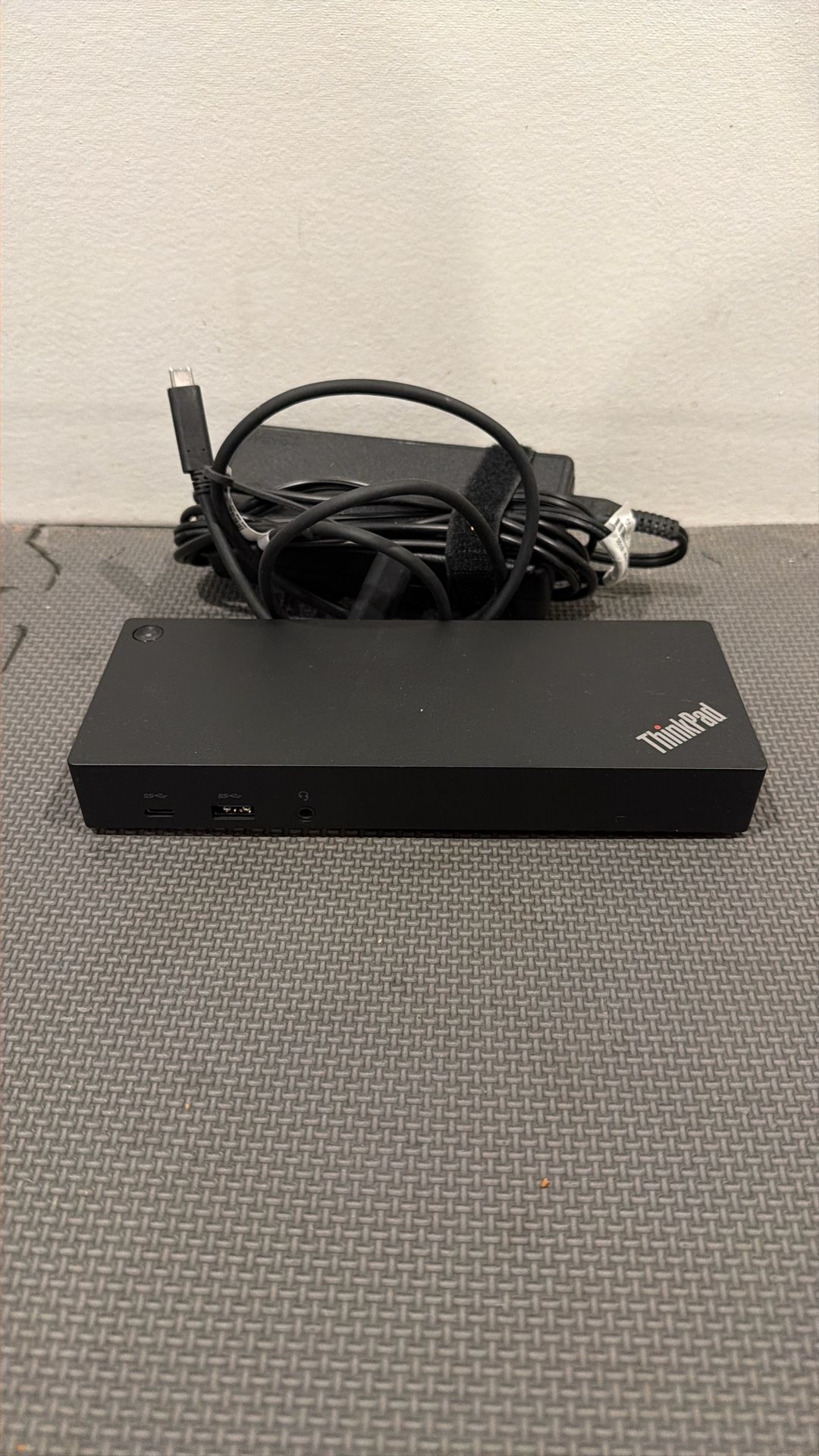 Lenovo Hybrid USB C and USB A Docking Station Hub