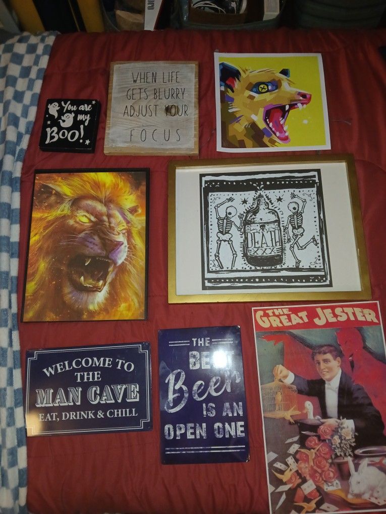 Pictures And Wall Hangings 