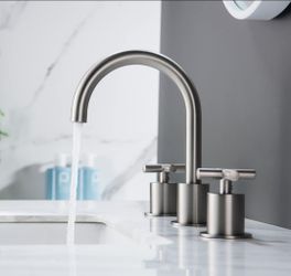 Mr Faucet Bathroom Faucet Set