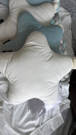 Set of 4 Star-Shaped Decorative Pillows (White & Turquoise)