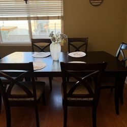 Dining Room Table With 6 Chairs 