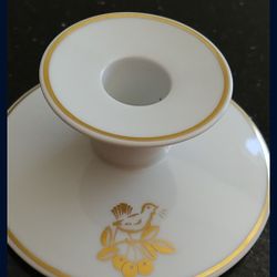 Royal  Copenhagen Denmark Kijafa Bird And cherry gold trim poterry candlestick. Candelabro.