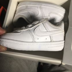 Nike Air Force 1’s (Crib) 3 White -Authentic