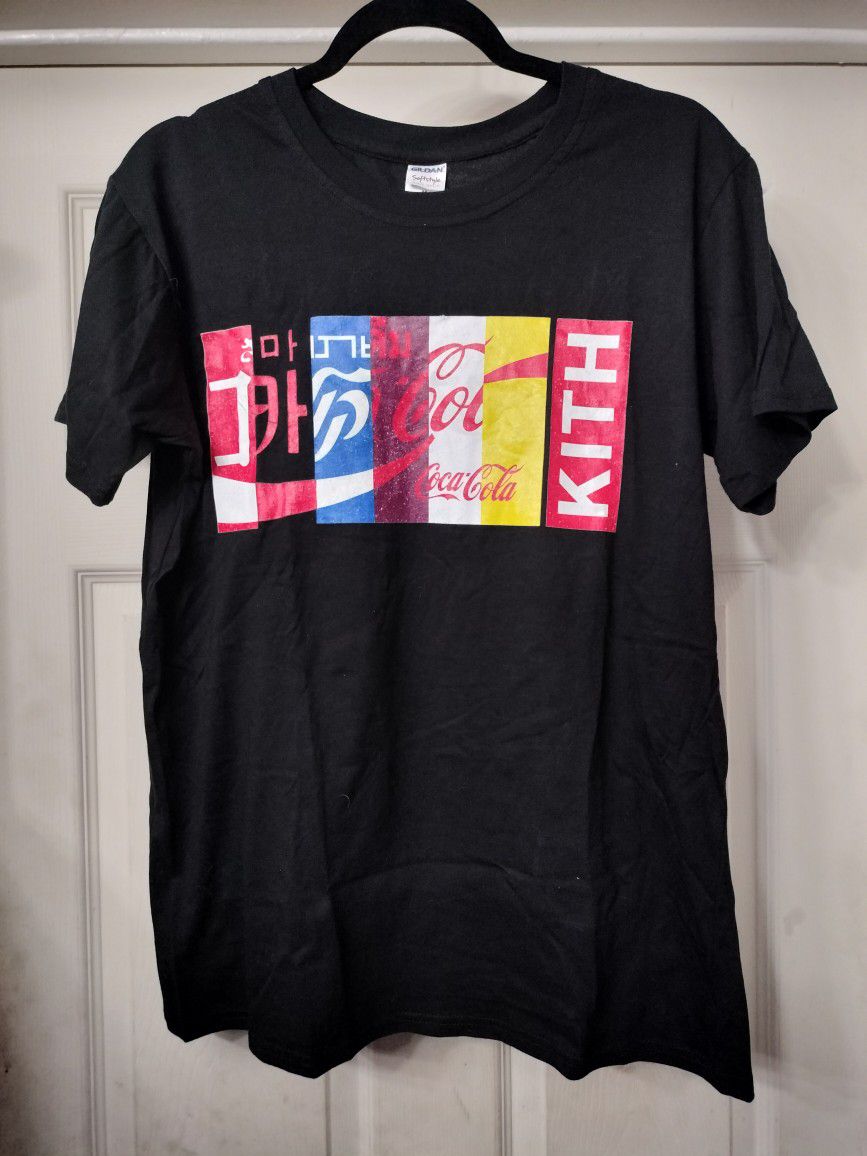 Kith Coca Cola Collab T Shirt Size Medium 