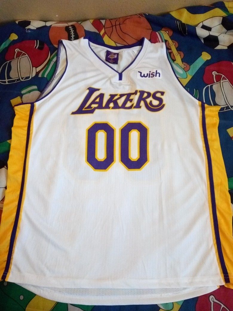 LAKERS JERSEY SIZE MEDIUM ADULT