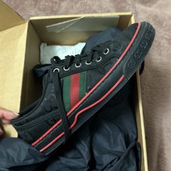 Gucci Shoes 