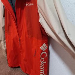 Columbia Rain Jacket large