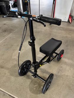 Knee scooter