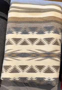 Pendleton Wool Blanket - King Size