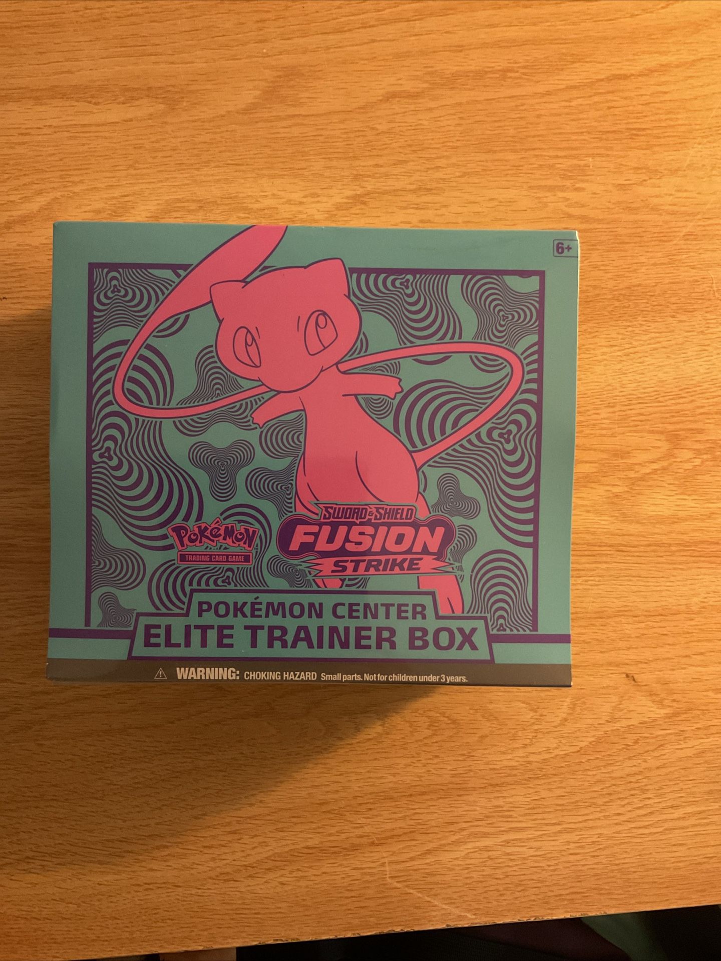 Pokémon Center Elite Trainer Box