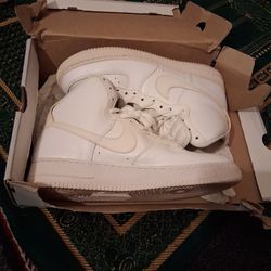 Nike  TowN   Classic  